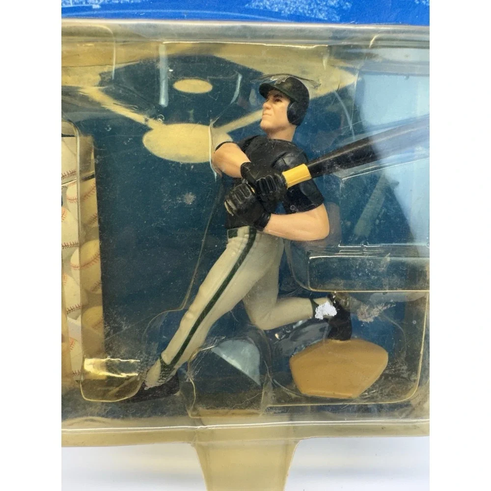 1997 Starting Lineup John Jaha Milwaukee Brewers 10th Year Edition Figure MIP